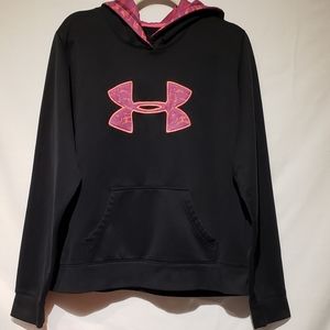 black under armour hoodie with camo logo